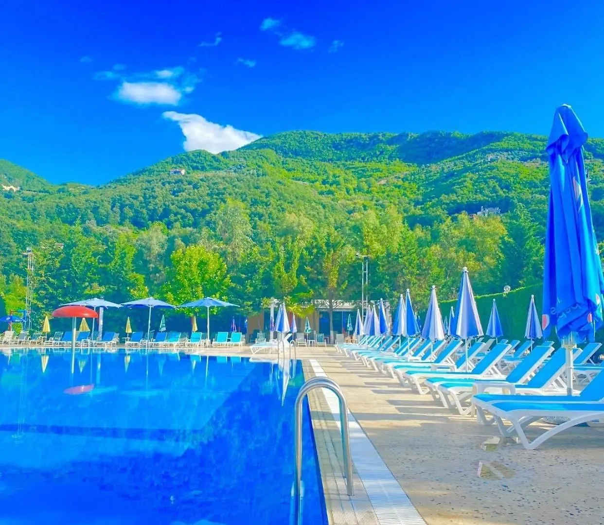 Mema Resort Mirash 4*,  Albania