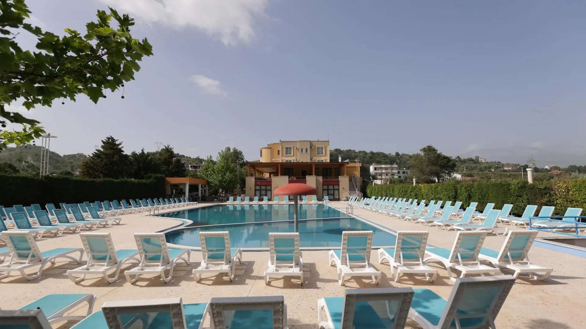 Mema Resort Mirash