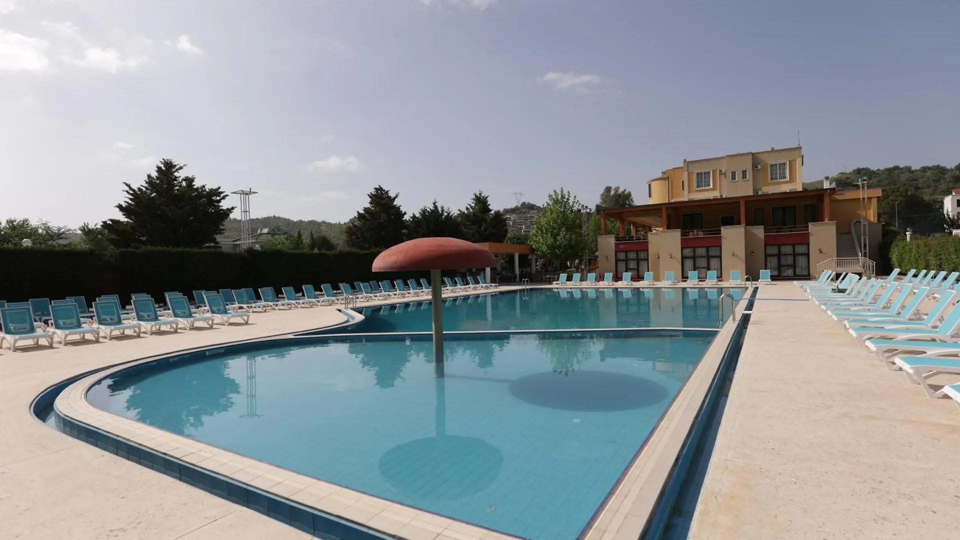 Mema Resort Mirash Albánie